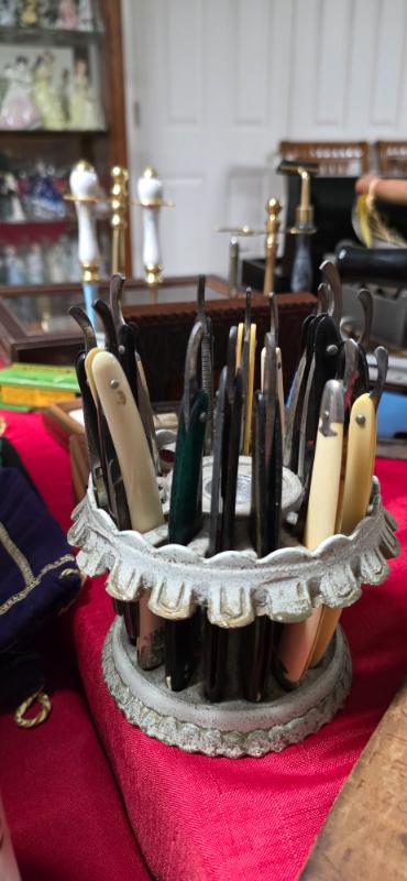 Sale Photo Thumbnail #170