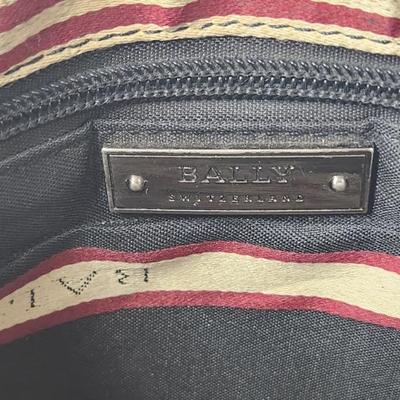 Sale Photo Thumbnail #186