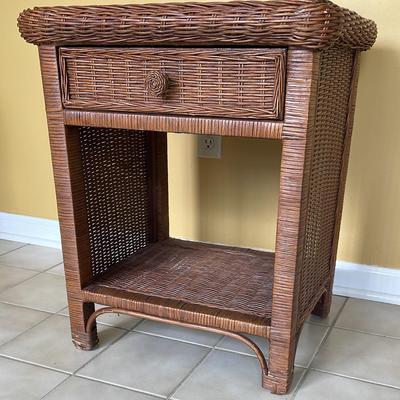 Wicker 1-Drawer Nightstand W/Glass Top Insert