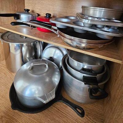 Pots (7), Pans (3) + Bakeware (6)
