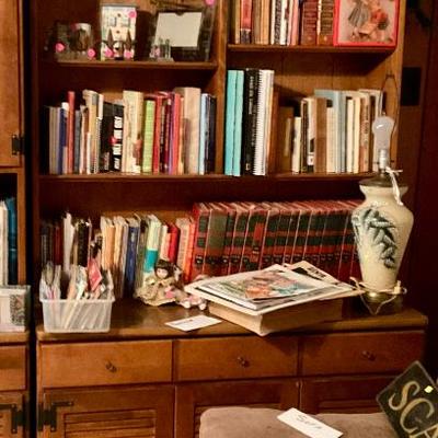 Ethen Allen book cases