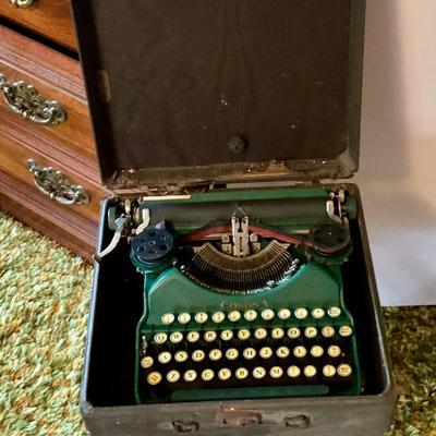 Type wrighter