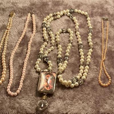 Necklaces 