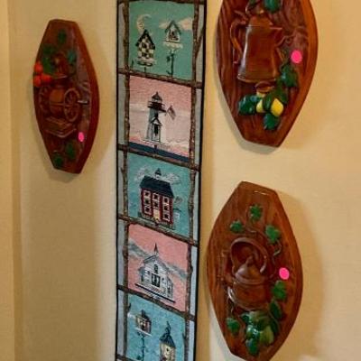 Ceramic wall plaques