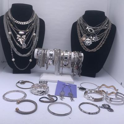 Silver Tone Jewelry Lot Bracelet Necklace Earring Lot 
