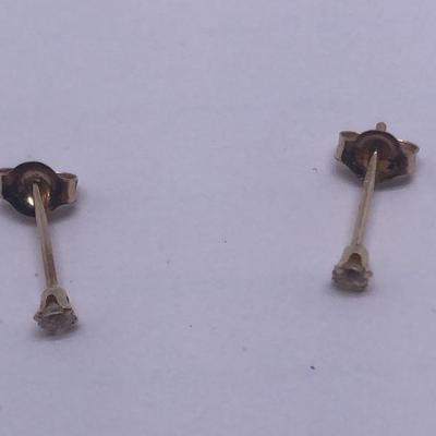 10k Gold Stud Earrings