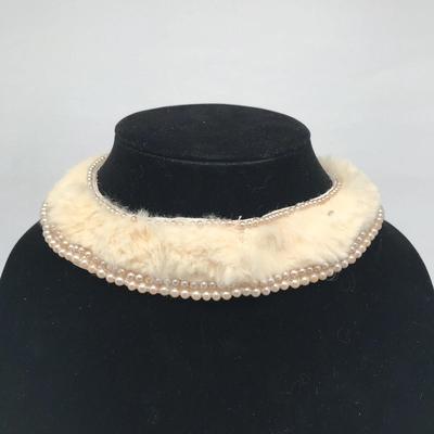 Truly Regal Art Craft Fur Collar Pearls 