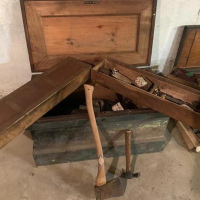 Sale Photo Thumbnail #132: Antique tool chest