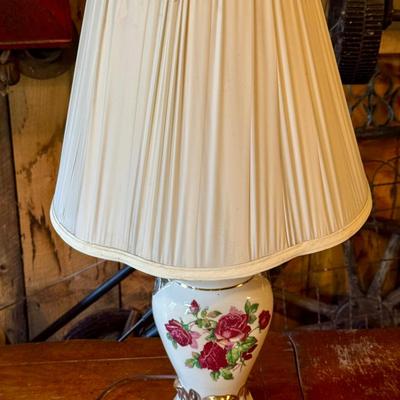 Lovely Rose Lamp