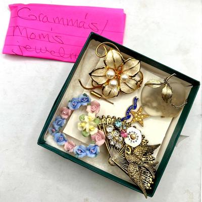 Antique & Vintage Jewelry ft. Timesakes & Co 1995 