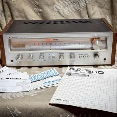 Pioneer SX-550 Stereo Receiver with Manuals