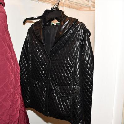 Sale Photo Thumbnail #338: 336 06 bedroom b 44)