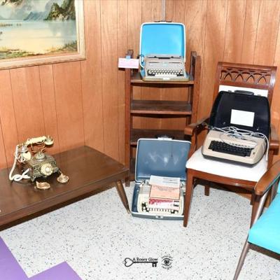 Sale Photo Thumbnail #481: 480 09 basement 41)