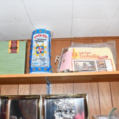 Sale Photo Thumbnail #595: 595 10 craft room 12)