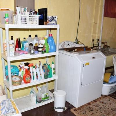 Sale Photo Thumbnail #673: 673 11 utility room 65)