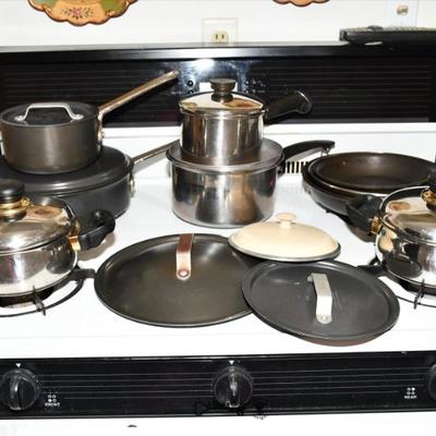 Sale Photo Thumbnail #224: 222 04 kitchen 43)