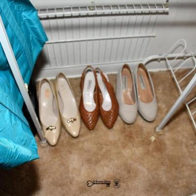 Sale Photo Thumbnail #335: 333 06 bedroom b 41)