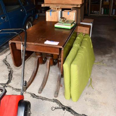 Sale Photo Thumbnail #395: 394 08 garage 58)