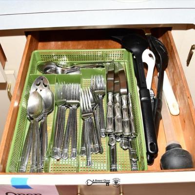 Sale Photo Thumbnail #204: 202 04 kitchen 23)