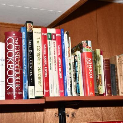 Sale Photo Thumbnail #563: 563 09 basement 124)