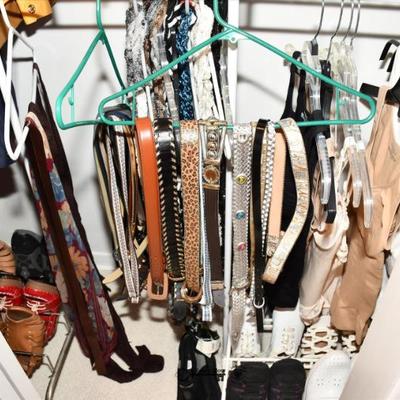 Sale Photo Thumbnail #282: 280 05 bedroom a 47)