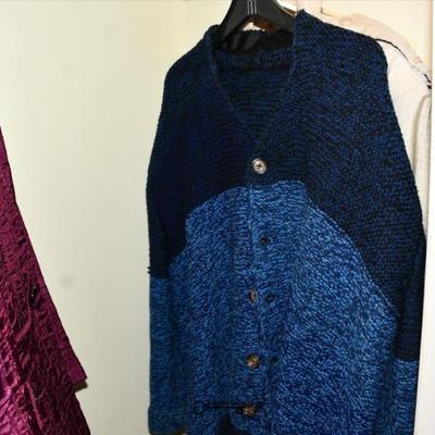 050 02 living room 16)