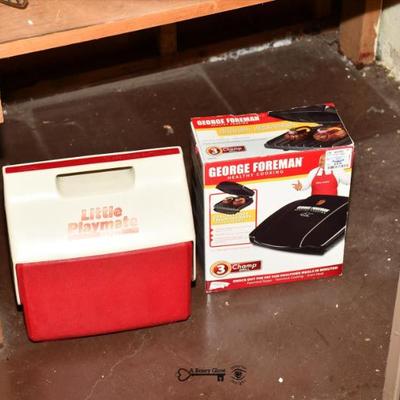 Sale Photo Thumbnail #658: 658 11 utility room 50)