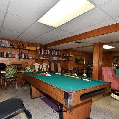 Sale Photo Thumbnail #449: 448 09 basement 9)