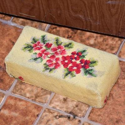 065 02 living room 31)