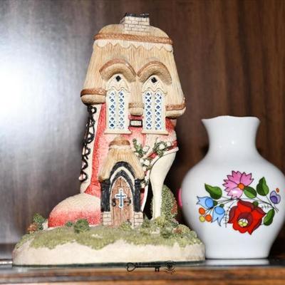 Sale Photo Thumbnail #124: 122 03 dinng room 21)