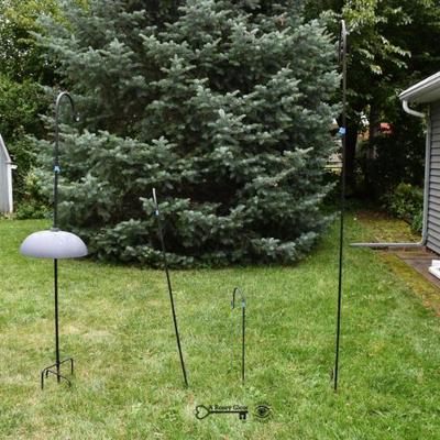 Sale Photo Thumbnail #687: 687 12 back yard 14)