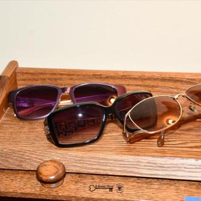 Sale Photo Thumbnail #306: 304 06 bedroom b 12)