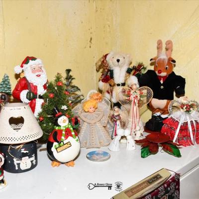 Sale Photo Thumbnail #641: 641 11 utility room 33)