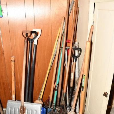 Sale Photo Thumbnail #417: 416 08 garage 80)