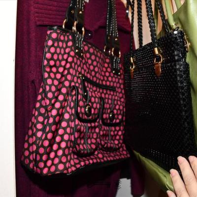 Sale Photo Thumbnail #330: 328 06 bedroom b 36)