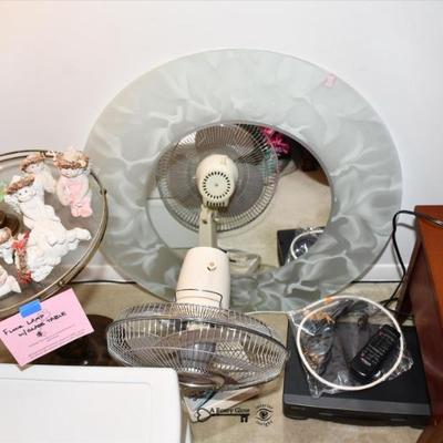 Sale Photo Thumbnail #145: 143 03 family room 15)