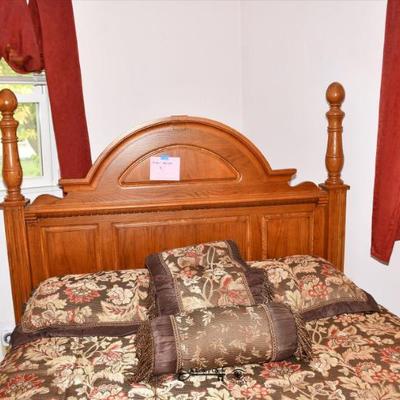 Sale Photo Thumbnail #242: 240 05 bedroom a 7)