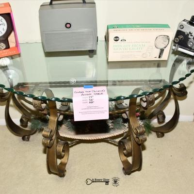 089 02 living room 55)