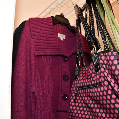 Sale Photo Thumbnail #331: 329 06 bedroom b 37)