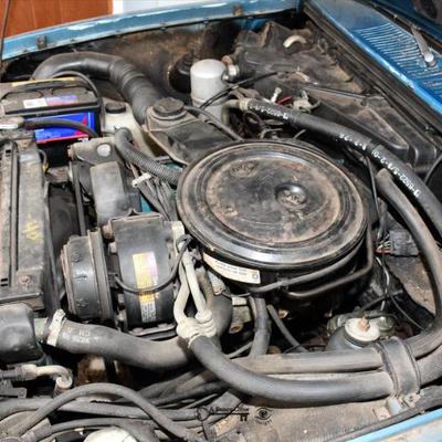 Sale Photo Thumbnail #386: 385 08 garage 49)