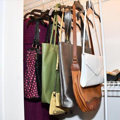 Sale Photo Thumbnail #329: 327 06 bedroom b 35)