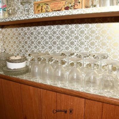 Sale Photo Thumbnail #537: 537 09 basement 98)