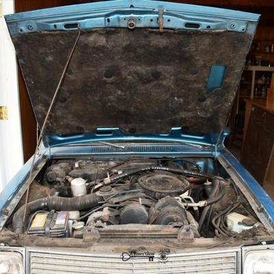 Sale Photo Thumbnail #376: 375 08 garage 39)