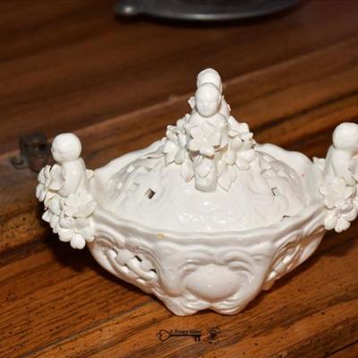 Sale Photo Thumbnail #125: 123 03 dinng room 22)