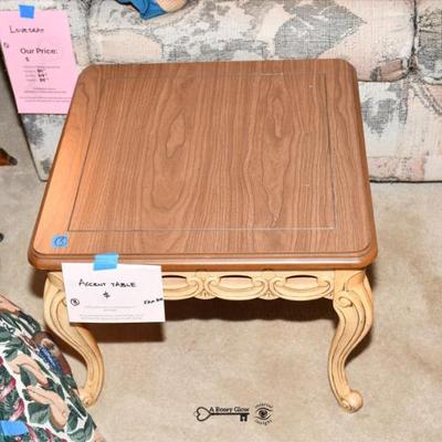 Sale Photo Thumbnail #148: 146 03 family room 18)