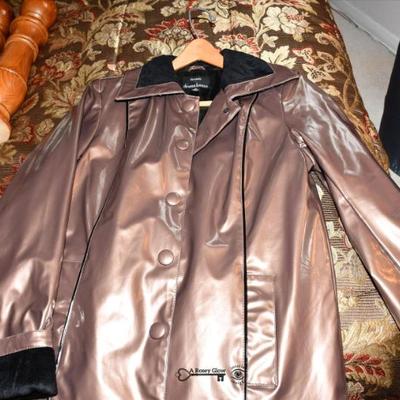 Sale Photo Thumbnail #288: 286 05 bedroom a 53)