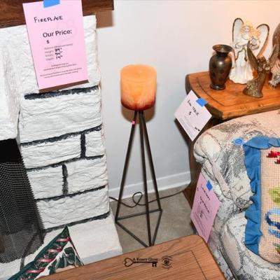 Sale Photo Thumbnail #173: 171 03 family room 43)