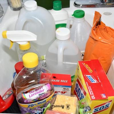 Sale Photo Thumbnail #197: 195 04 kitchen 16)