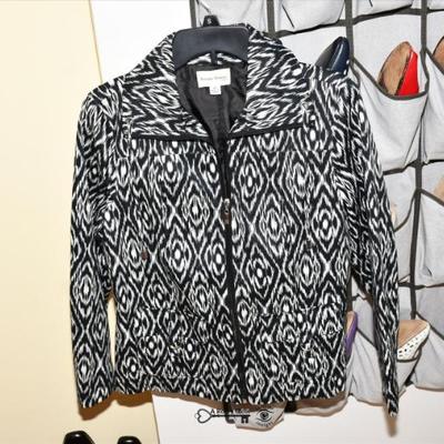 Sale Photo Thumbnail #332: 330 06 bedroom b 38)