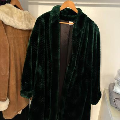 Sale Photo Thumbnail #10